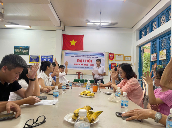 Đại hội Công đoàn Trung tâm Thí nghiệm - Thực hành nhiệm kỳ 2025 - 2030