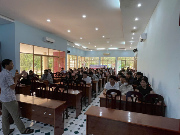 Trao đổi An toàn phòng thí nghiệm năm 2025